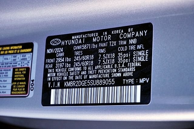 Used 2025 Silver Hyundai SEL image 33