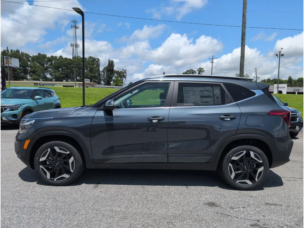 2025 Kia Seltos SX - Photo 2