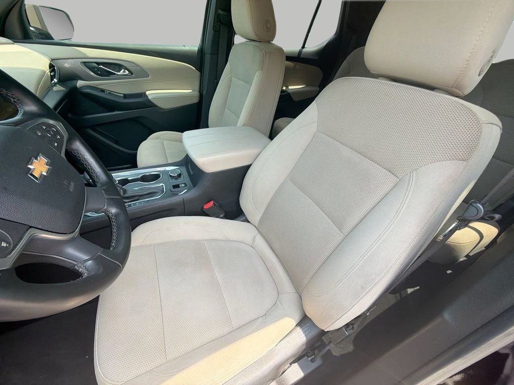Used 2023 Red Chevrolet LT image 18