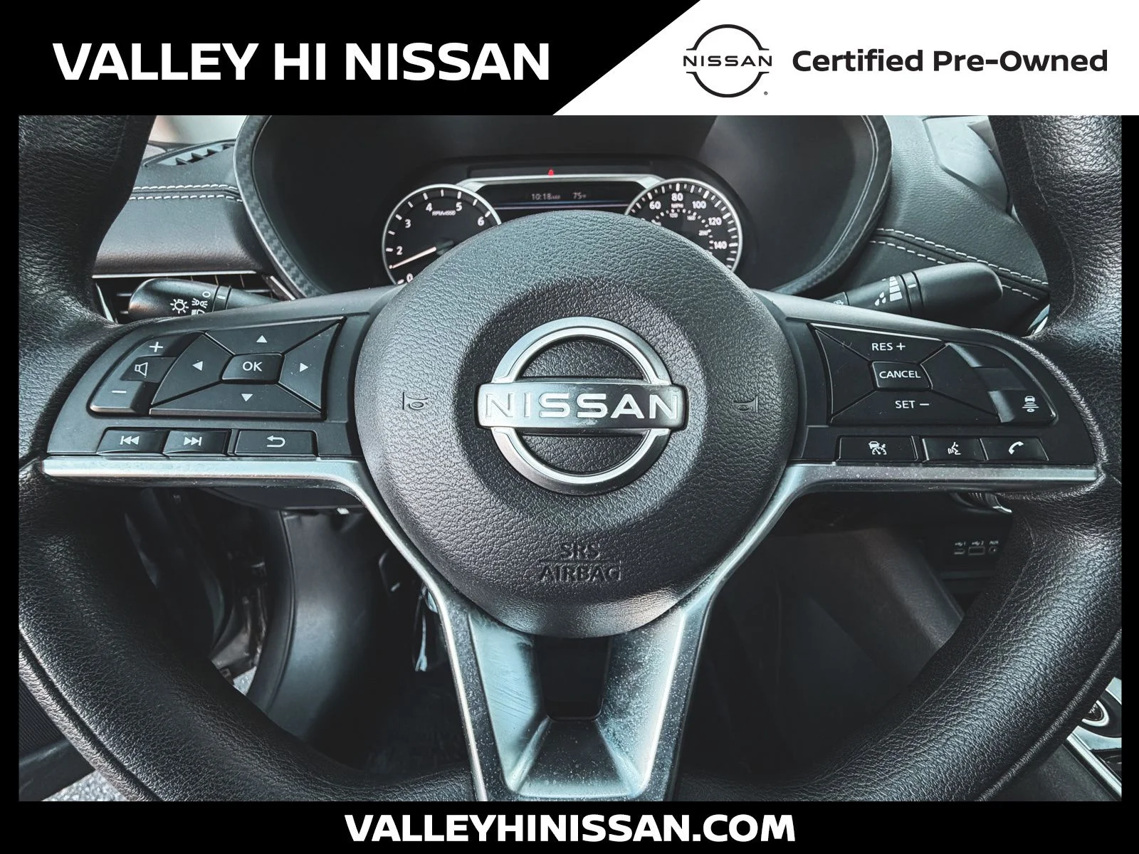 Used 2024 Gray Nissan SV image 15