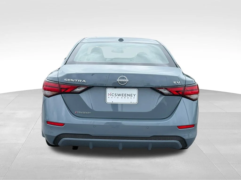 Used 2024 Gray Nissan SV image 27