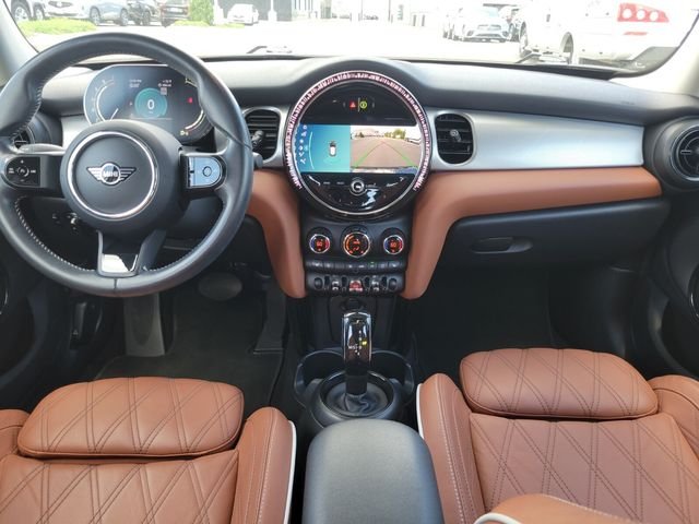 Used 2022 Black MINI Signature image 15