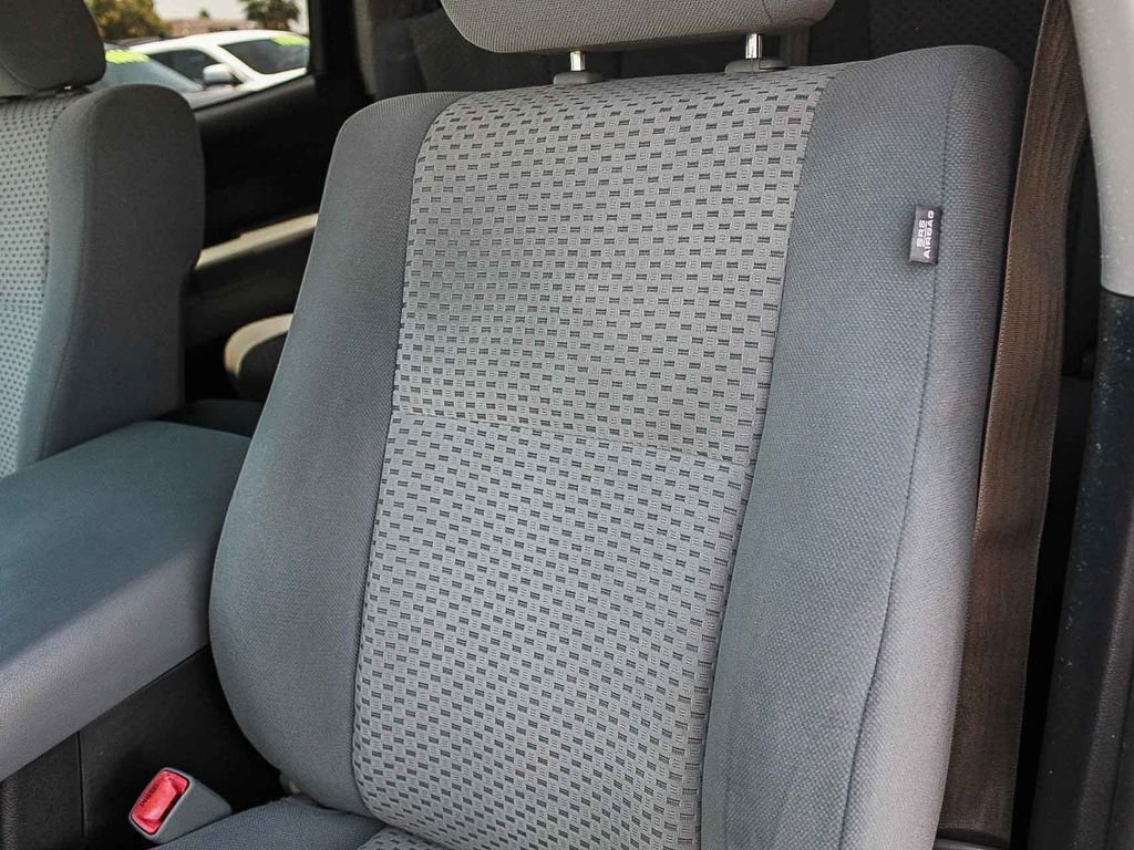 Used 2012 White Toyota Grade image 26