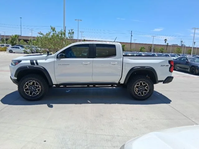 Used 2026 White Chevrolet ZR2 image 3