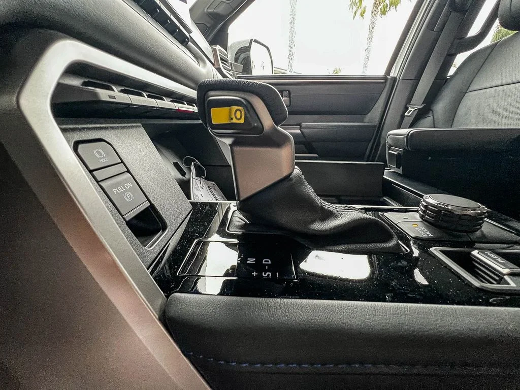 2026 Toyota Tundra Platinum - Photo 18