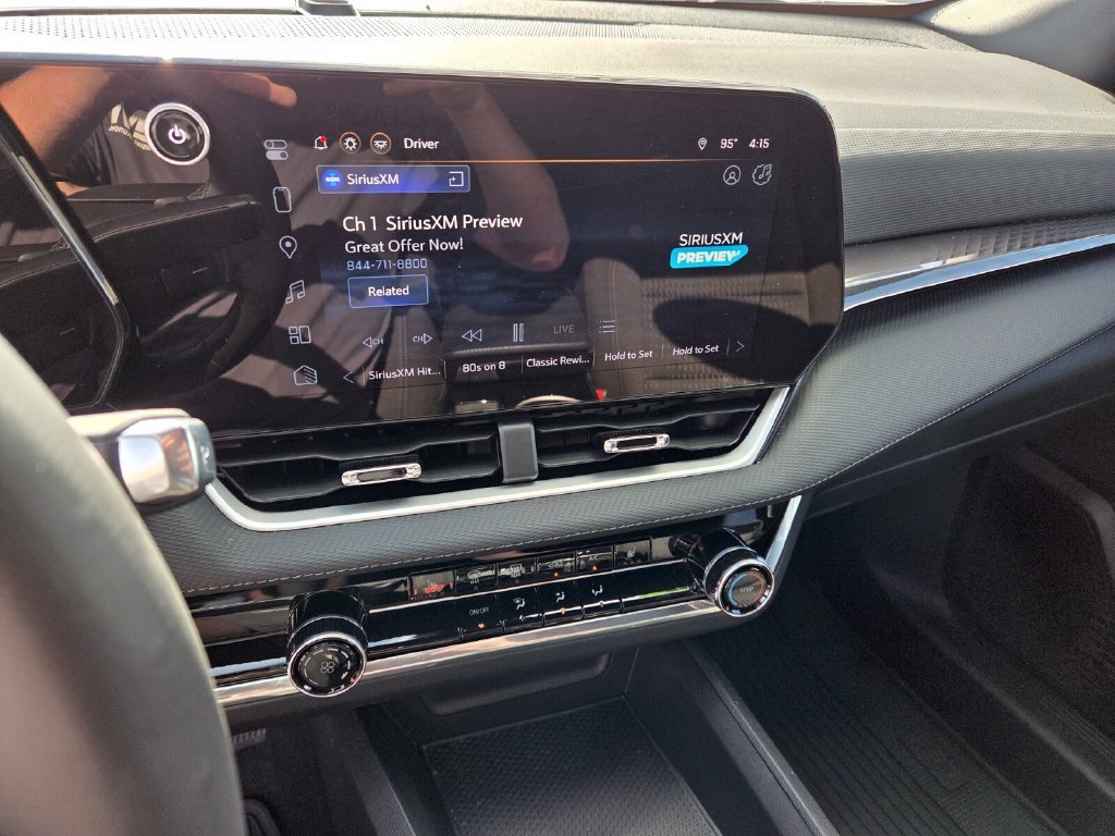 2026 Chevrolet Equinox LT - Photo 23
