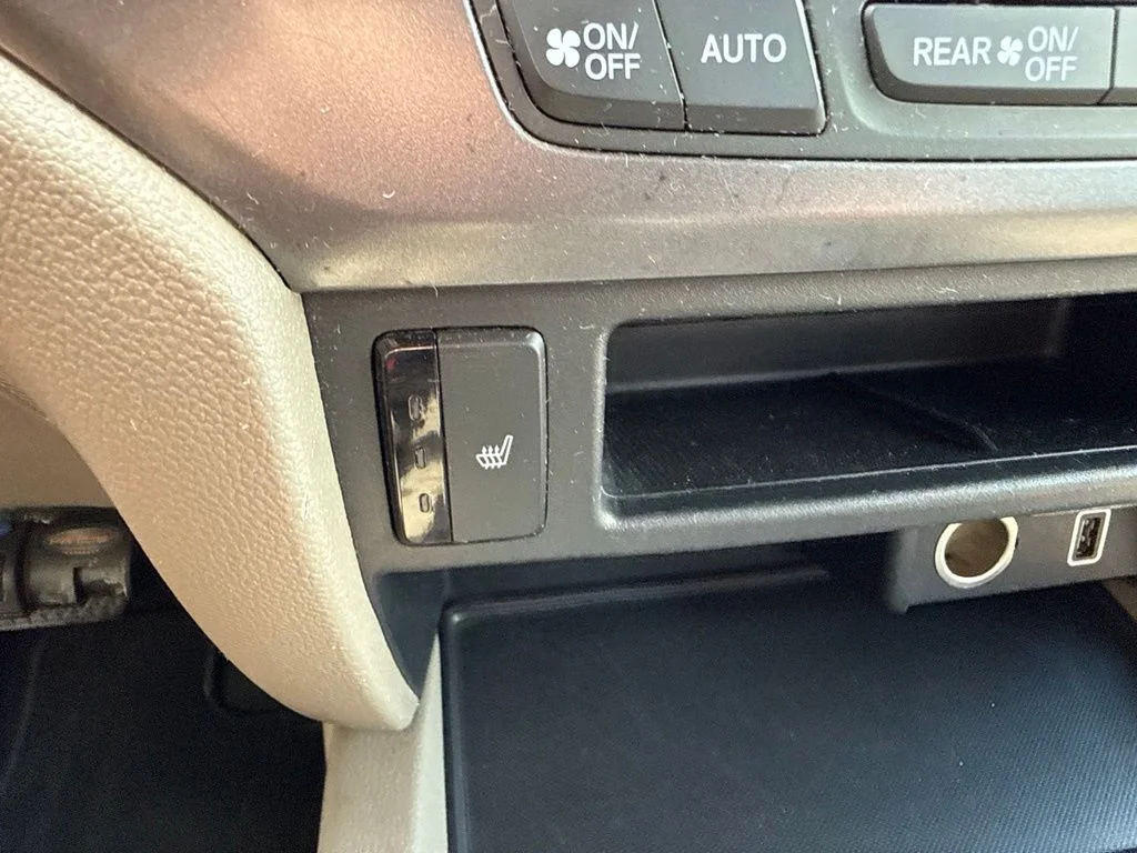 Used 2020 Green Honda EX-L image 32