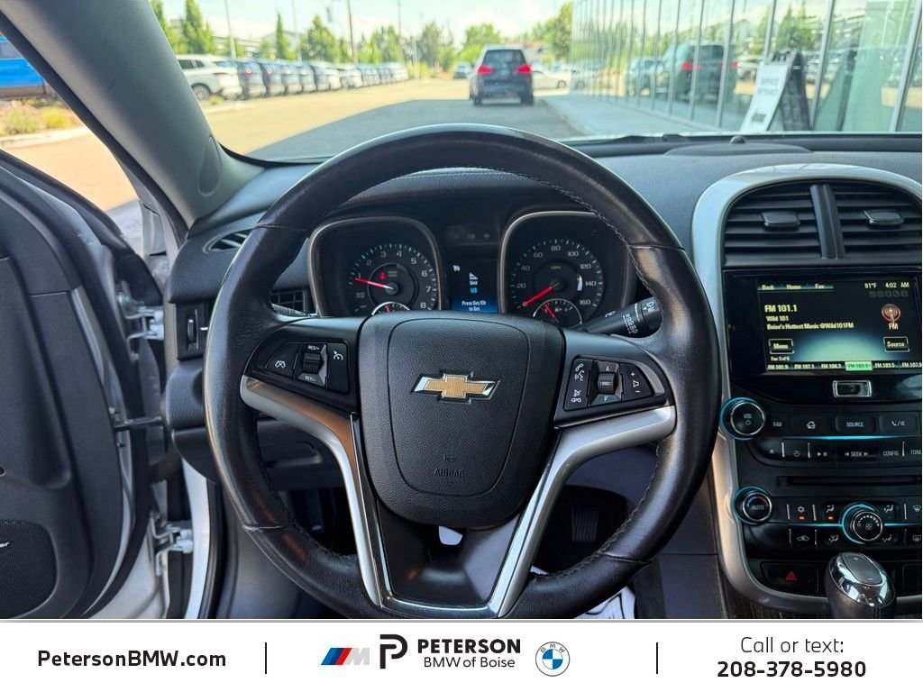 Used 2014 Silver Chevrolet LT image 16
