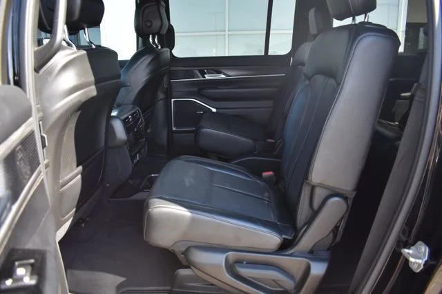 Used 2024 Black Jeep Series II image 16