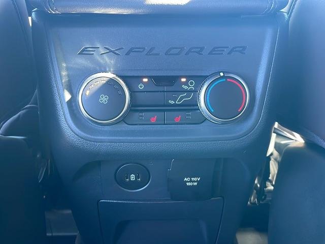 New 2026 Carbonized Gray Metallic Ford Platinum™ image 31