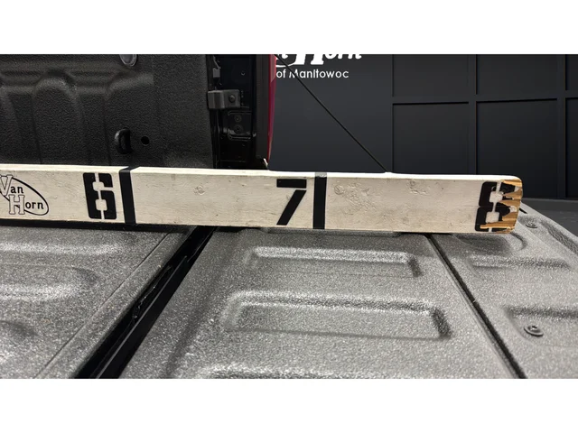 Used 2025 Diamond Black Ram Laramie image 28