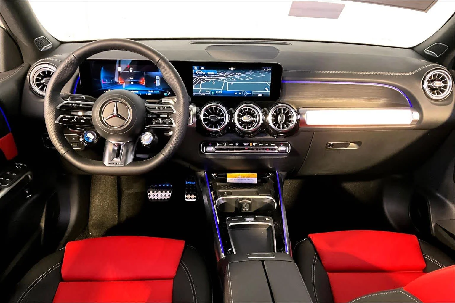 New 2026 Polar White Mercedes-Benz AMG® GLB 35 image 7