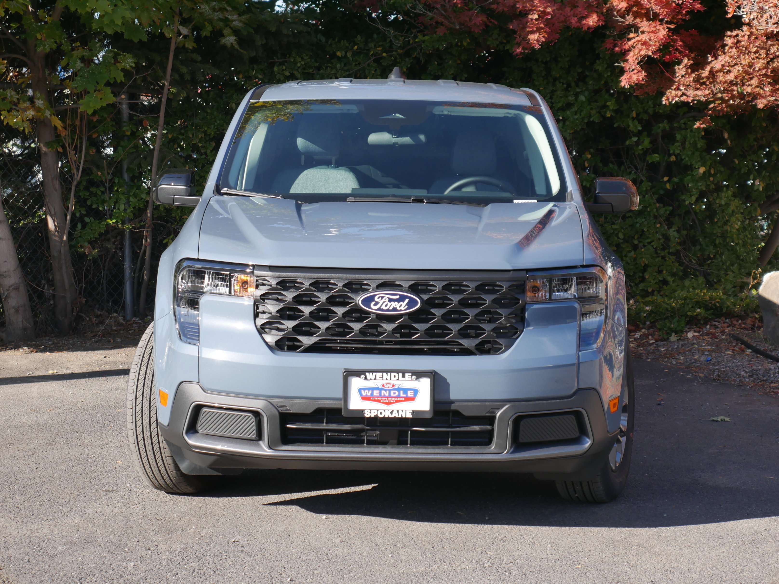 New 2025 Azure Gray Metallic Tri-Coat Ford XLT image 31