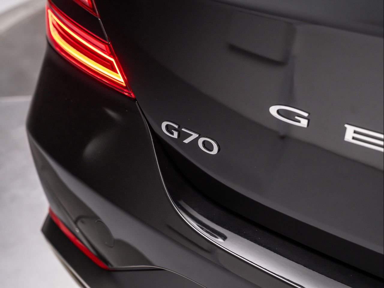 New 2026 Vik Black Genesis 2.5T image 14