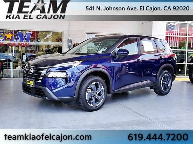 Used 2024 Blue Nissan SV image 5