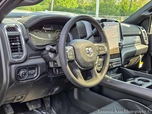 2025 RAM 2500 Laramie - Photo 12