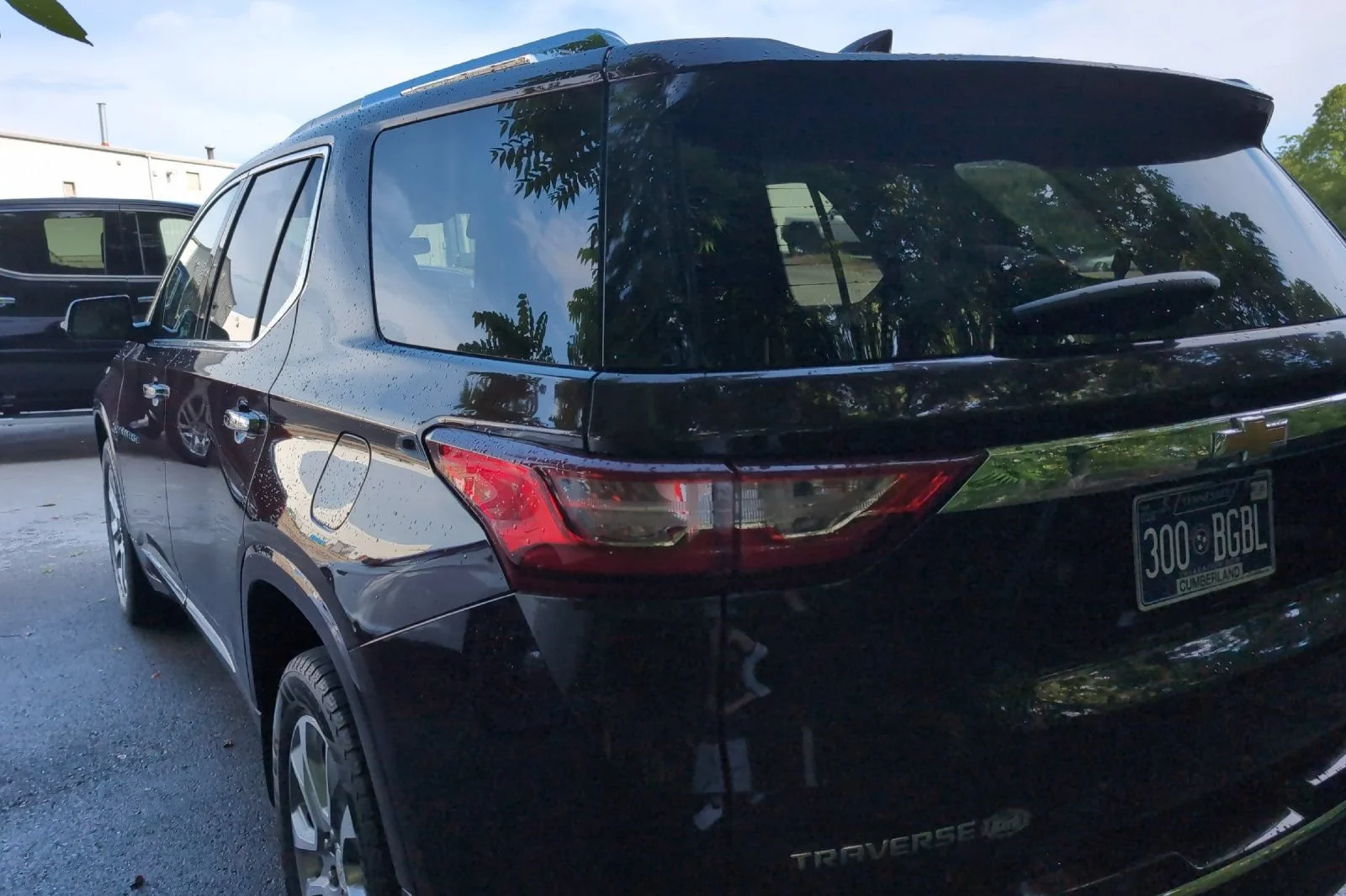 Used 2018 BLACK CURRANT METALLIC Chevrolet Premier image 7