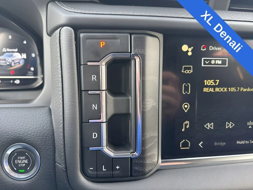 Used 2024 Onyx Black GMC Denali image 19