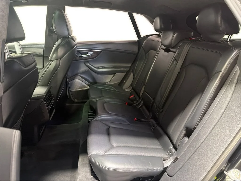 Used 2022 Black Audi 55 Prestige image 11