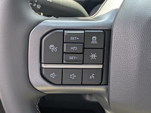 New 2026 Star White Metallic Tri-Coat Ford F-250® Lariat® image 22