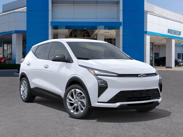 2027 Chevrolet Bolt LT - Photo 8
