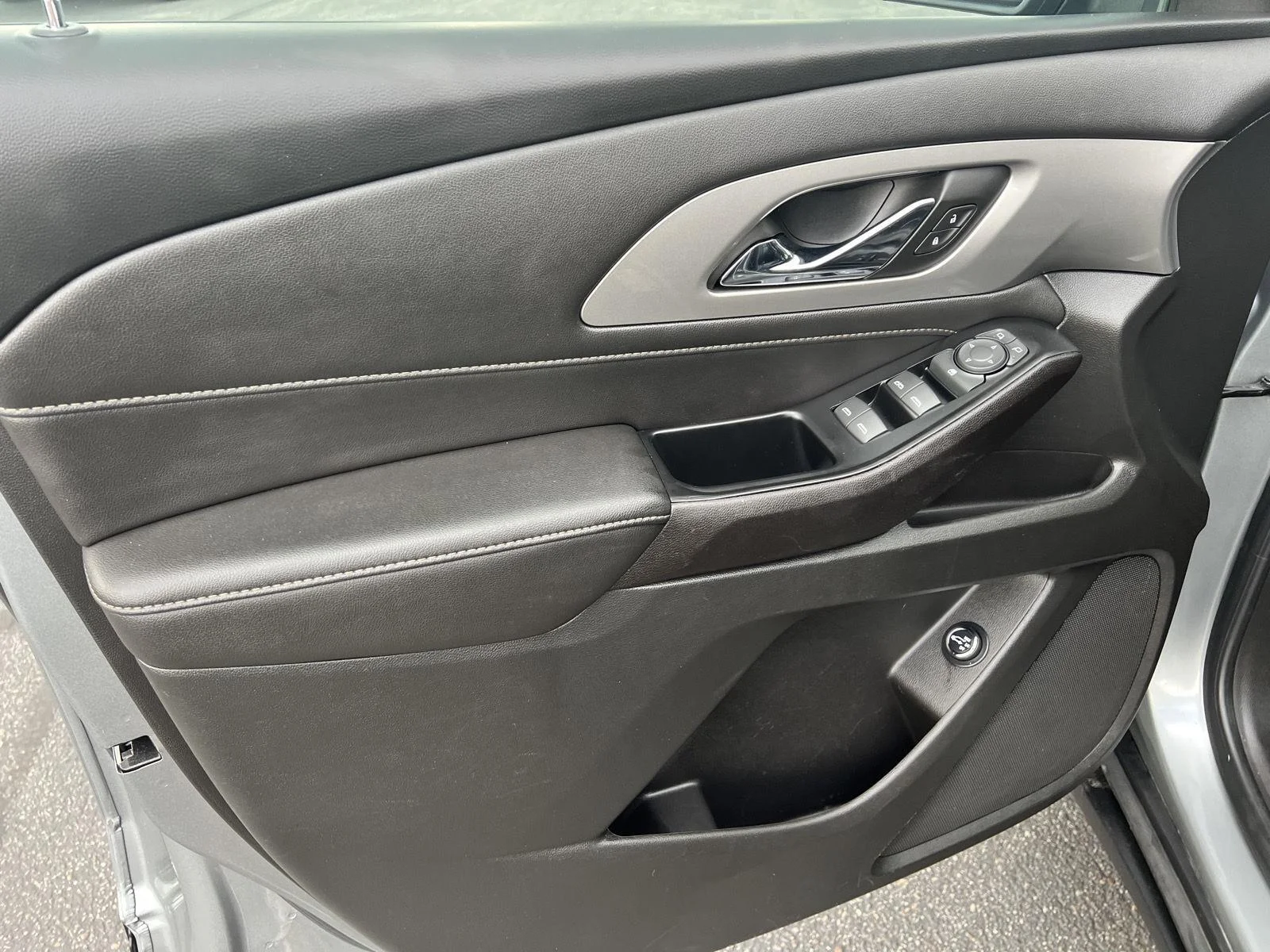 2023 Chevrolet Traverse 3LT - Photo 20