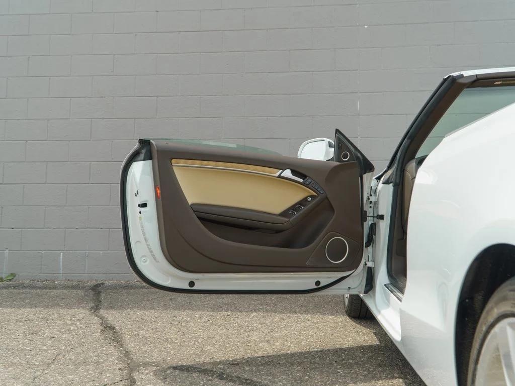 Used 2013  Audi  image 15