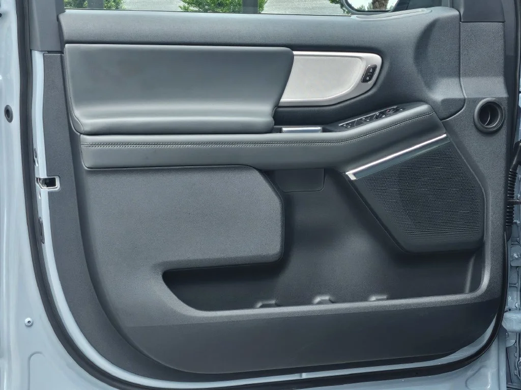 New 2027 Gray Ford Active image 38