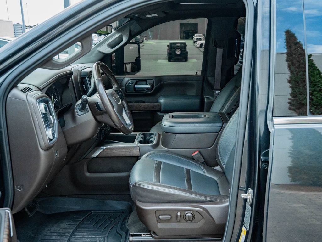 Used 2021 Carbon Black Metallic GMC Denali image 20