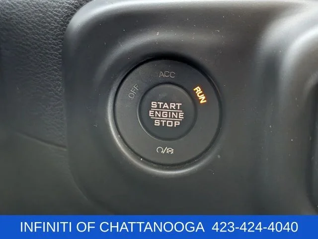 Used 2021 Silver Jeep Unlimited Sahara image 12