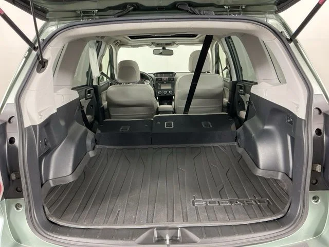 Used 2014 Green Subaru 2.5i Limited image 29