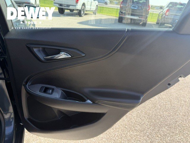 Used 2020 Shadow Gray Metallic Chevrolet LT image 27