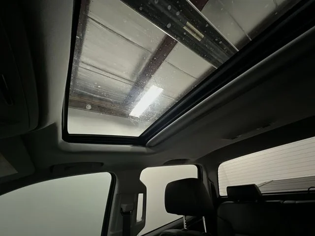 Used 2018 Black GMC SLT image 18