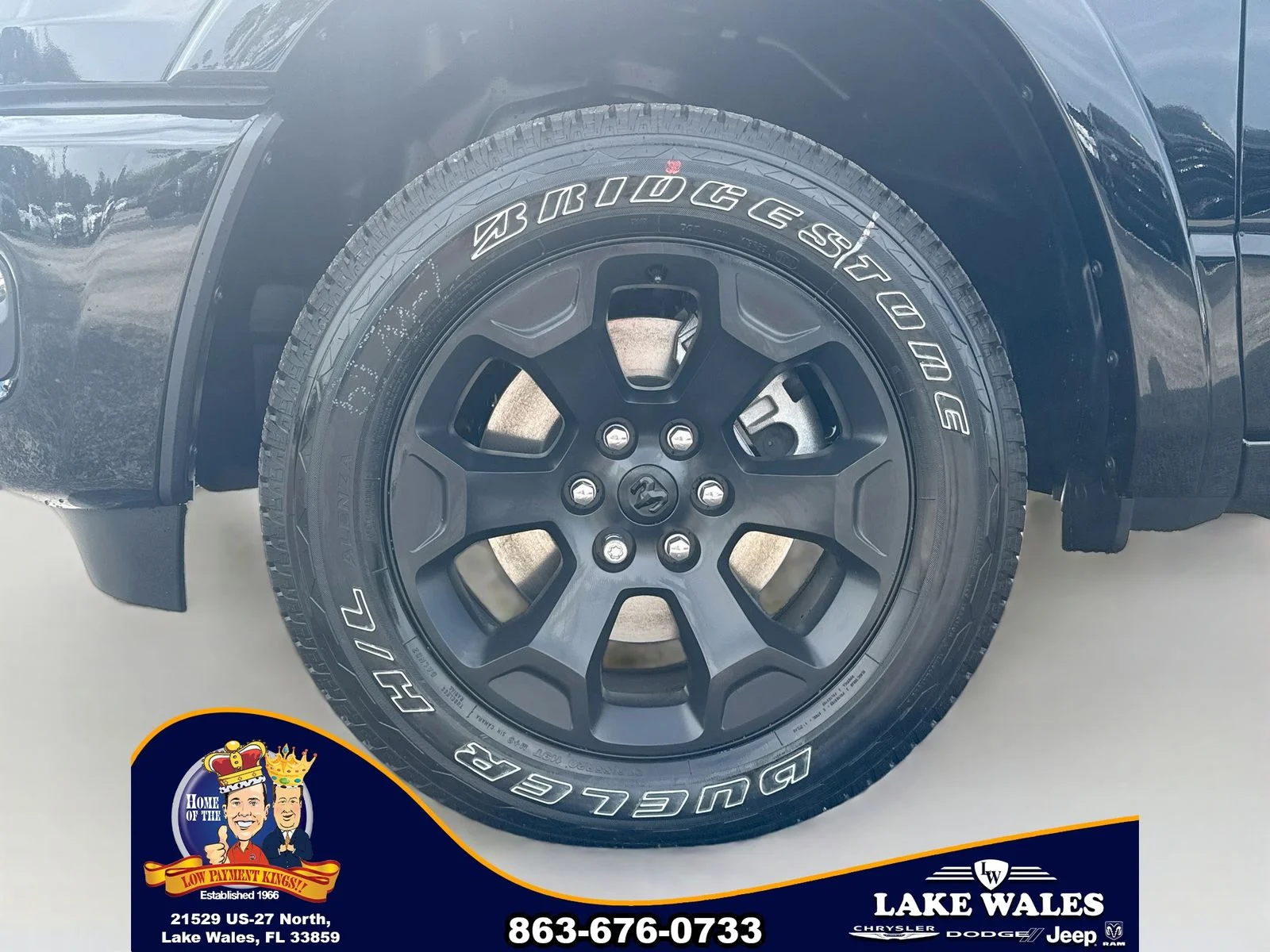 New 2026 Diamond Black Crystal Pearl-Coat Exterior Paint RAM Big Horn/Lone Star image 29