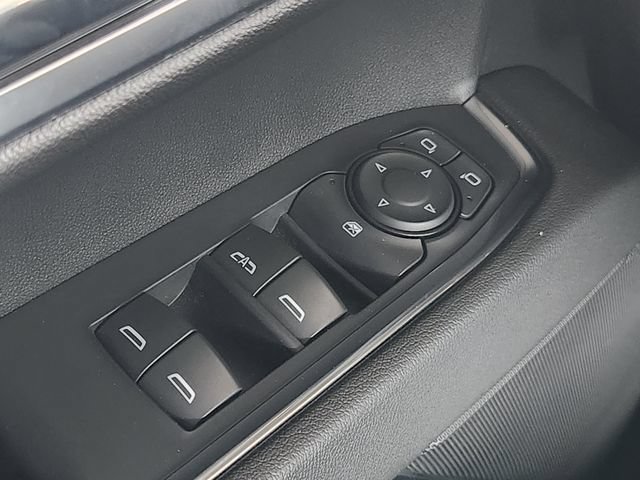 Used 2023 BLACK Chevrolet RST image 22