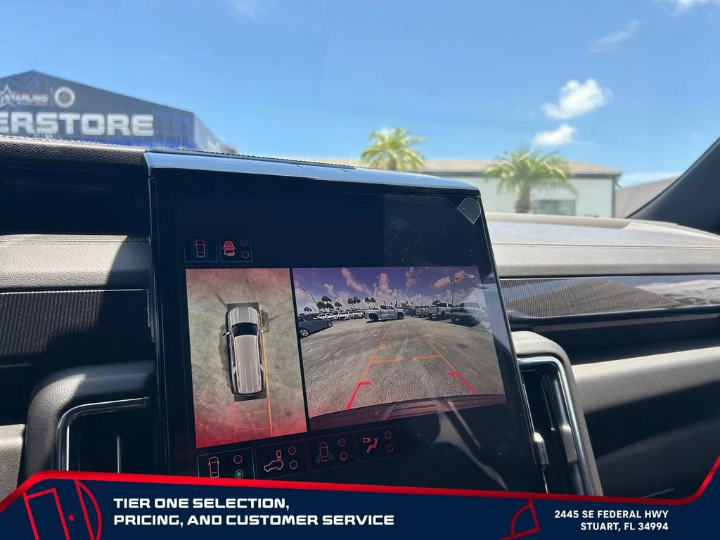 New 2026 Onyx Black GMC Elevation image 32