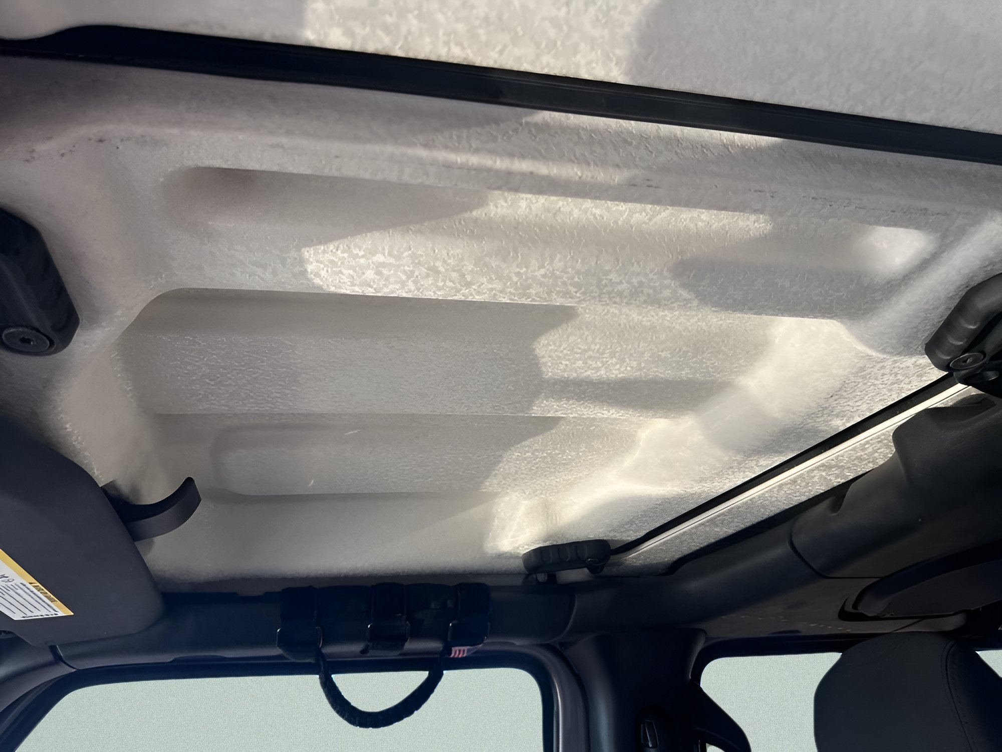 Used 2018 Billet Silver Metallic Clearcoat Jeep Unlimited Sport S image 25