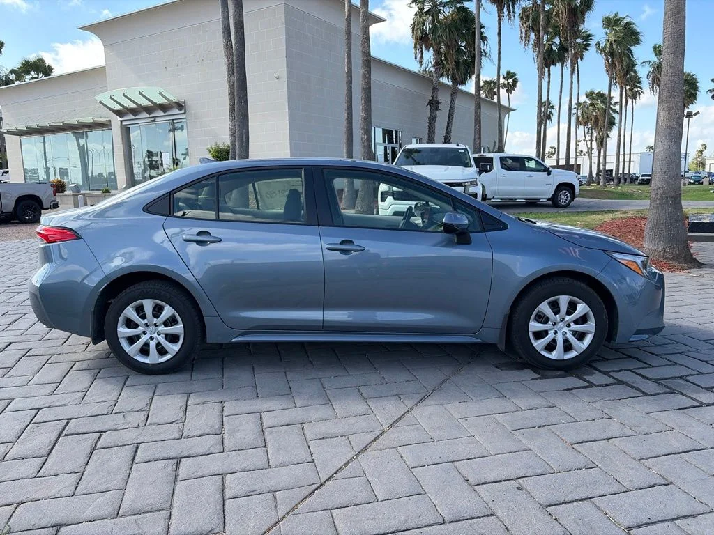 Used 2026  Toyota LE image 3