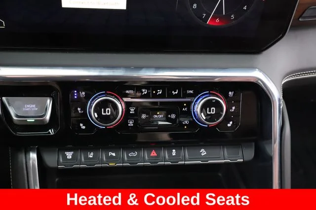 Used 2025 White GMC Denali Ultimate image 4