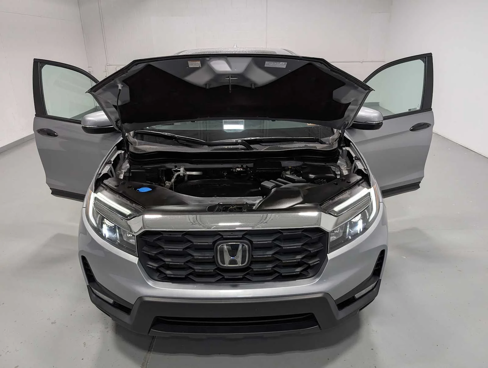 2024 Honda Passport EX-L - Photo 13