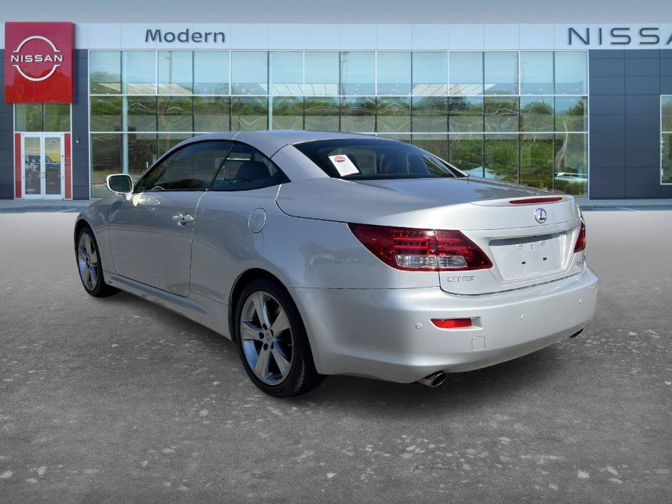Used 2012 Mercury Metallic Lexus 250 C image 7