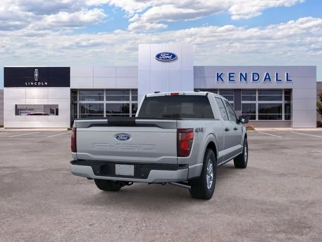 New 2026 Silver Metallic Ford XLT image 8