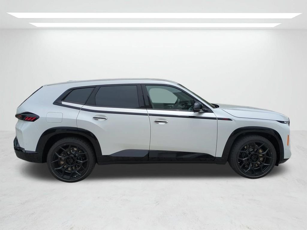 New 2026 Mineral White Metallic BMW Label image 3