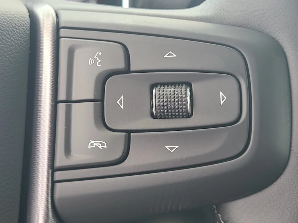 New 2026 Glacier White Tricoat GMC Denali Ultimate image 21