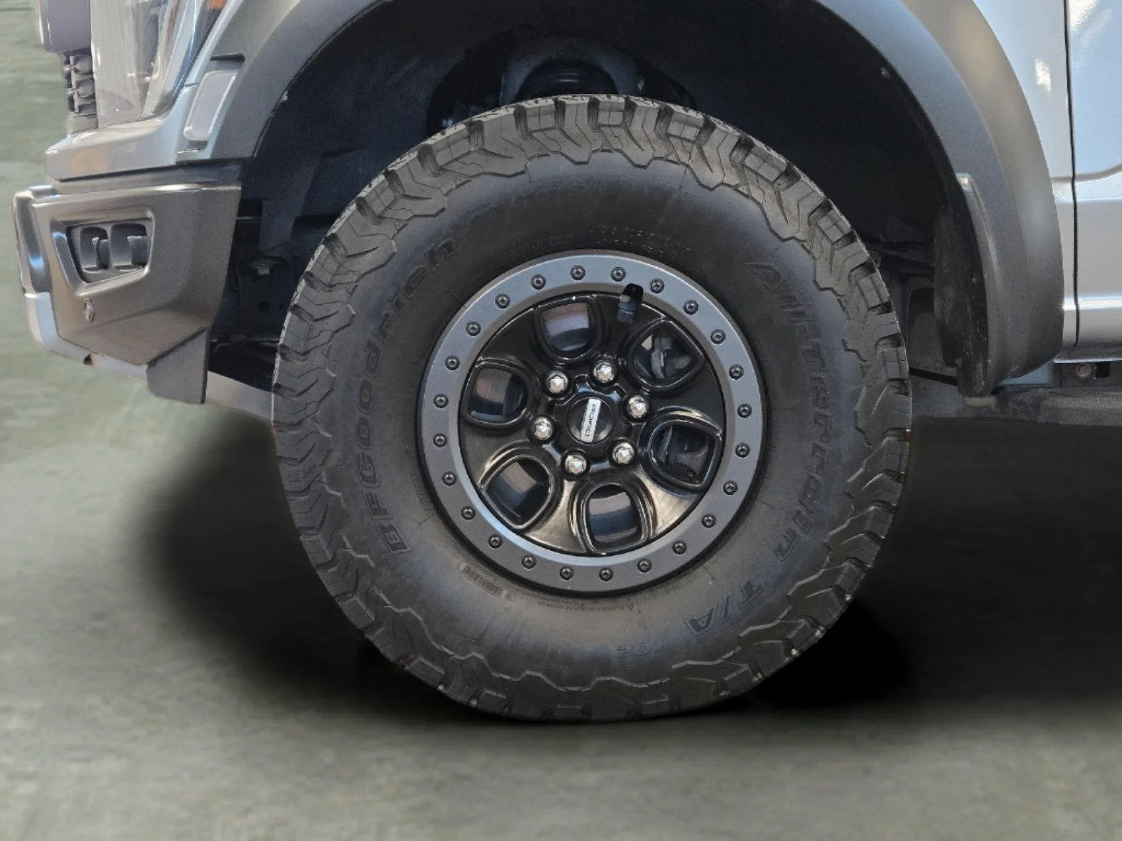 Used 2023 Iconic Silver Ford Raptor image 55