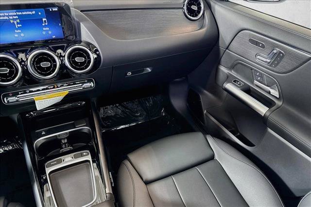 New 2026 Night Black Mercedes-Benz GLA 250 image 51