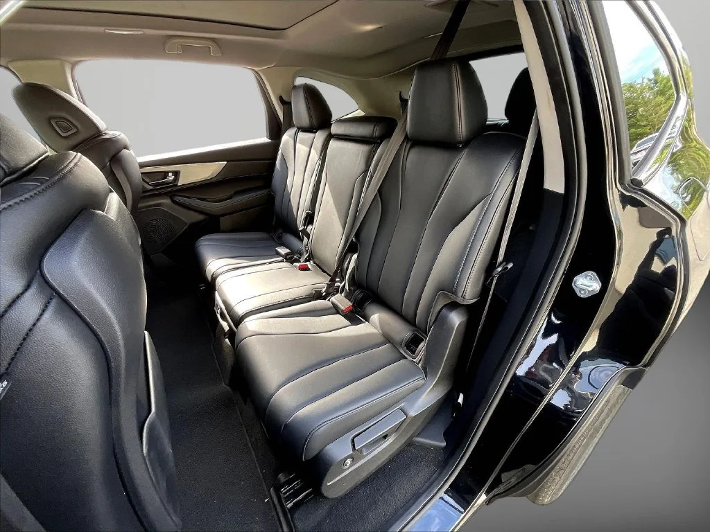 Used 2024 Majestic Black Pearl Acura 3.5L image 24