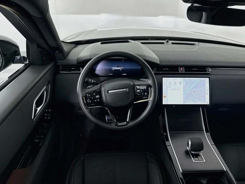 New 2026  Land Rover  image 24