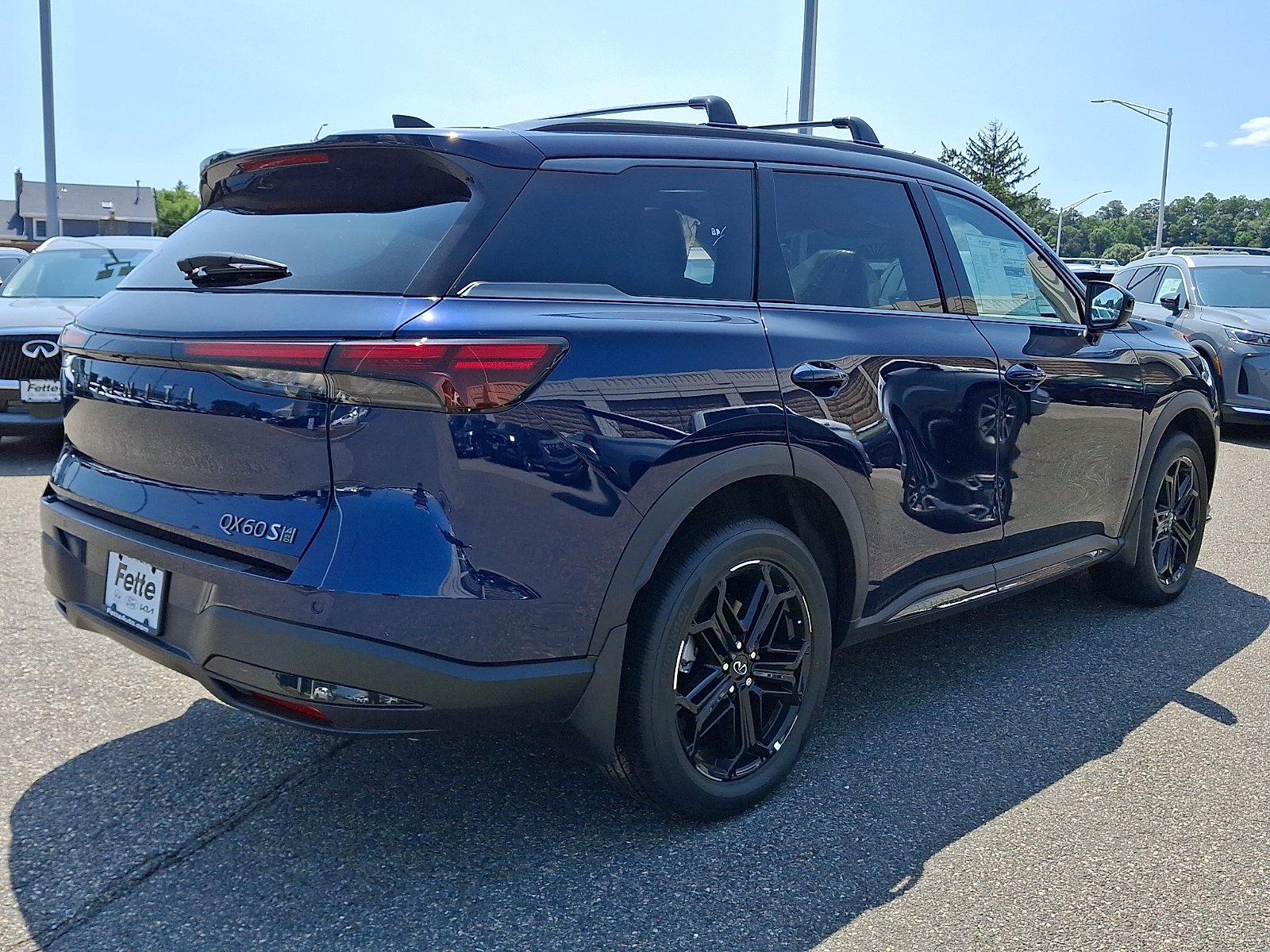 New 2027 GRAND BLUE INFINITI Sport AWD image 3
