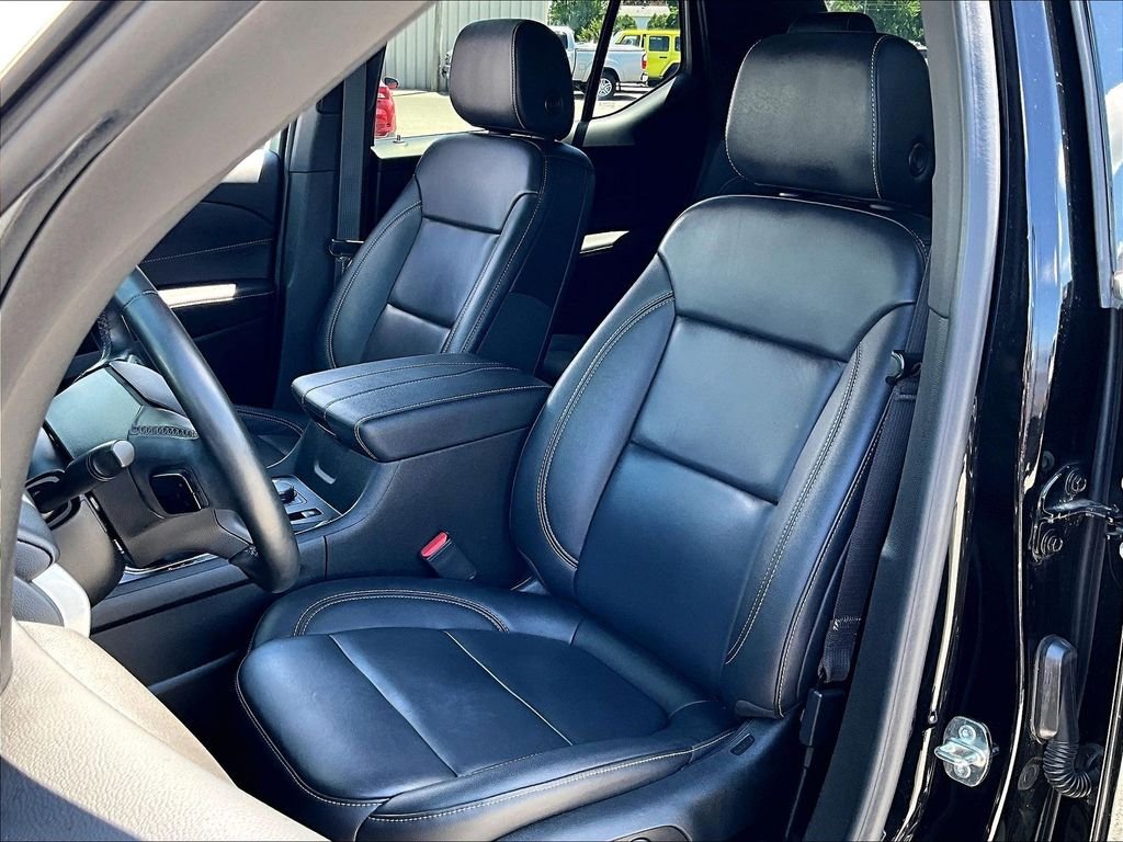 Used 2023 Black Chevrolet LT Leather image 10